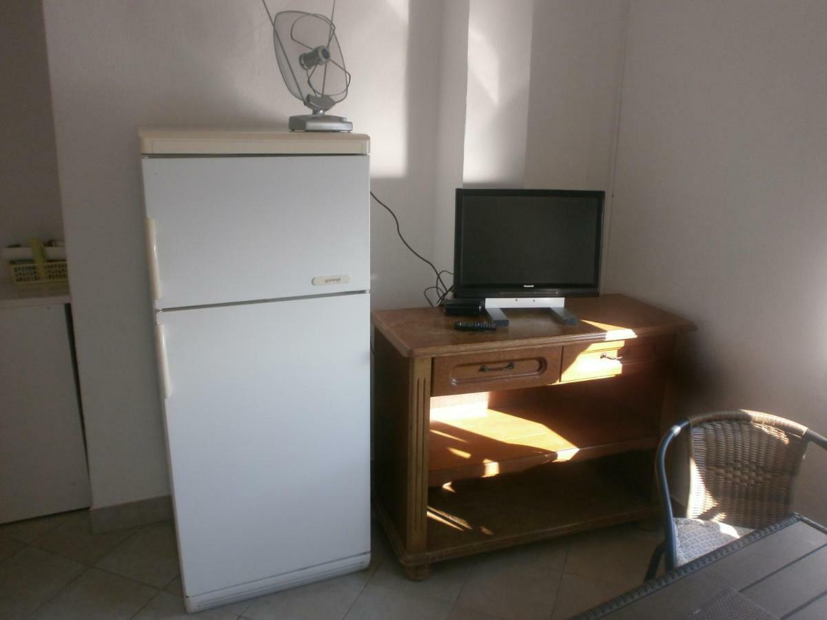 Lastro Apartment *